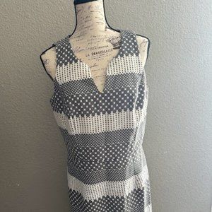 Signature by Robbie Bee Women Grey Dress